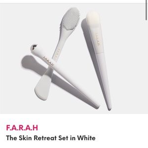 Farah The Skin Retreat Brush Set in White